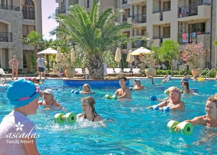 Cascadas Family Pool View Lejlighed