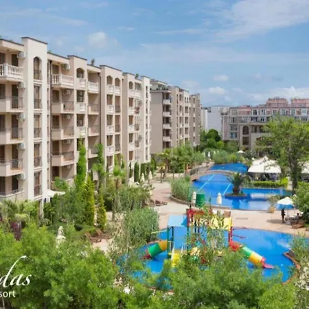 Cascadas Family Pool View * סאני ביץ'